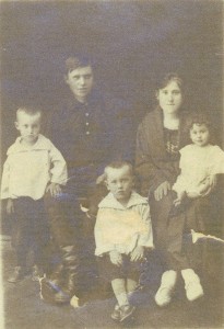 Семья Брагиных. 1930-е гг.